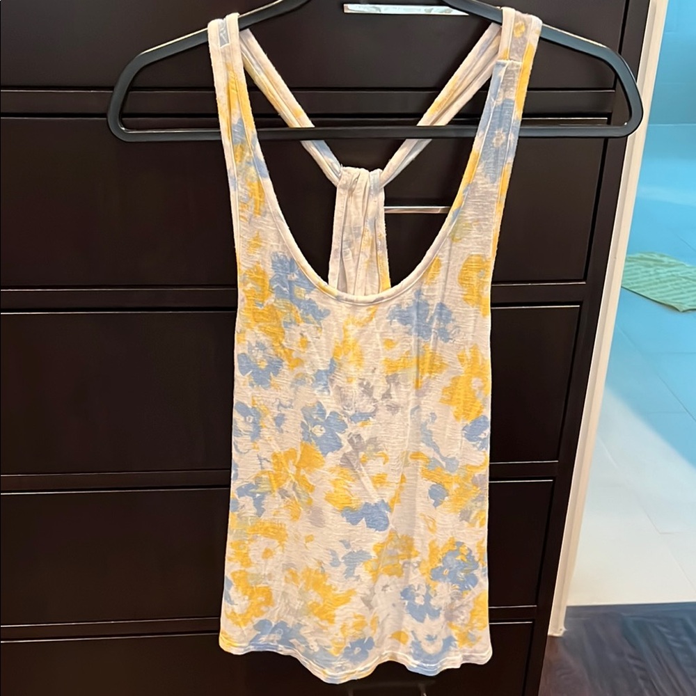 Splendid tank top, cross back, thin, size small